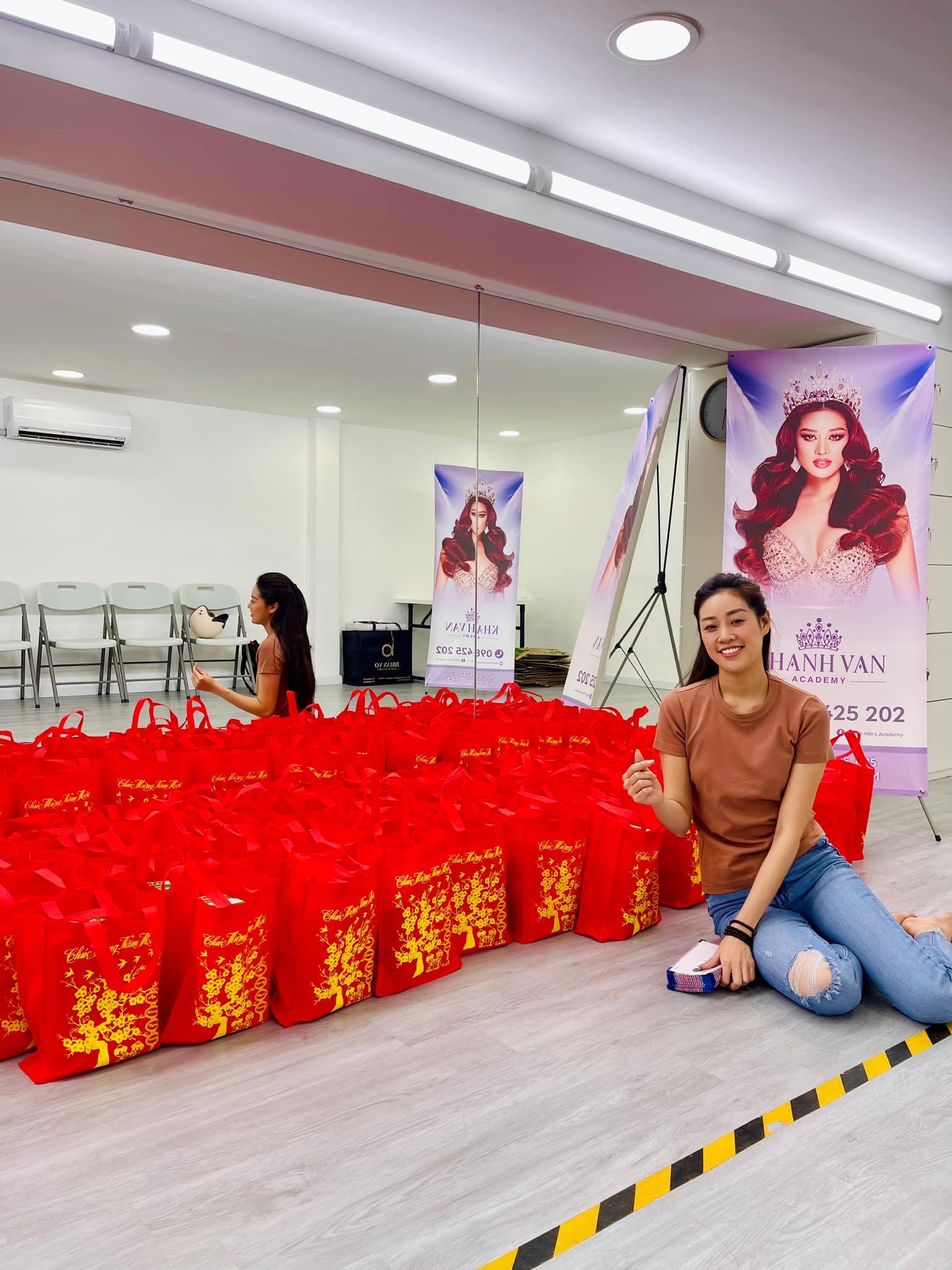 Khánh Vân là một trong những Hoa hậu chăm hoạt động thiện nguyện nhất trong showbiz. Ảnh: FB Nguyễn Trần Khánh Vân.