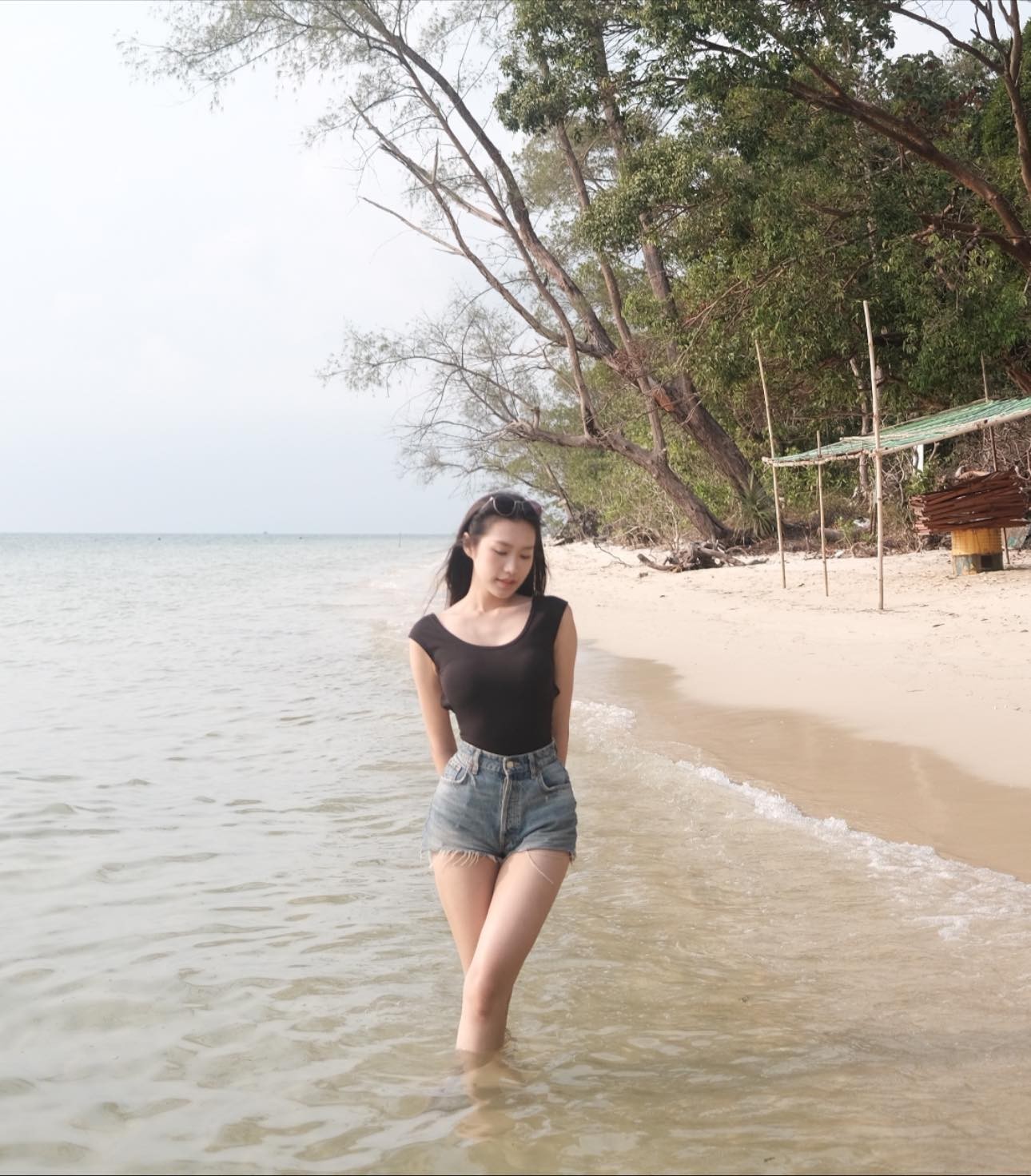 Vóc dáng 'siêu thực' hoàn hảo của bạn gái Đoàn Văn Hậu. Ảnh: FB Doãn Hải My.