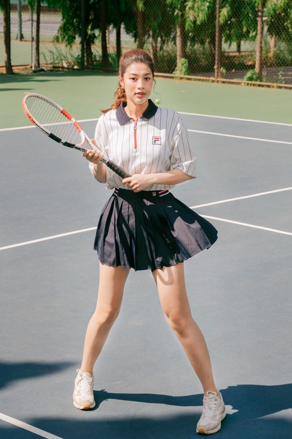 Bức ảnh gây xôn xao mạng xã hội của Hoa hậu 2k. Ảnh: FB Đoàn Thiên Ân.