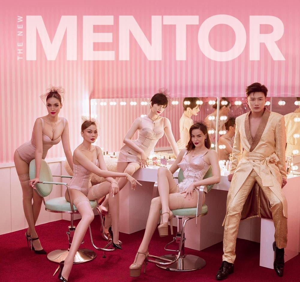 4 HLV The New Mentor 2023 và Host Dược Sĩ Tiến. Ảnh: The New Mentor