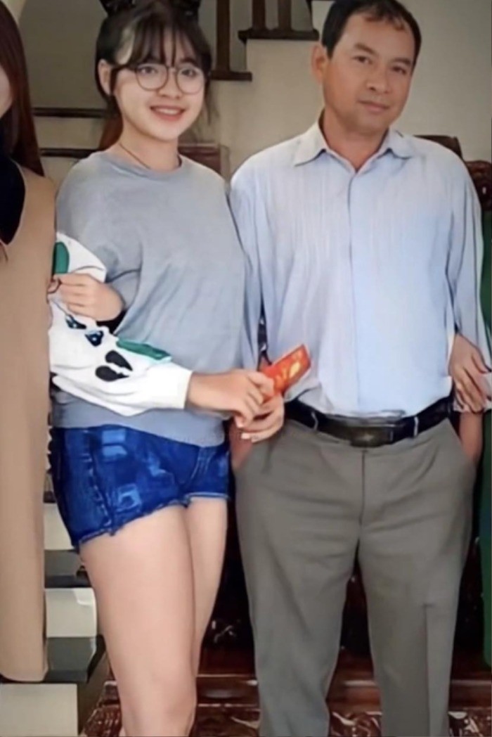 Trần Thanh Tâm tự tin khoe ảnh thời còn nặng 70kg. Ảnh chụp màn hình. Trần Thanh Tâm tự tin khoe ảnh thời còn nặng 70kg. Ảnh chụp màn hình.