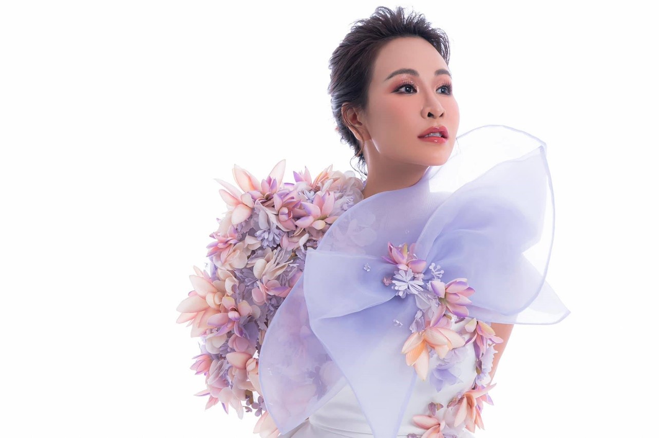 Ca sĩ Uyên Linh. Ảnh FB Uyên Linh. Ca sĩ Uyên Linh. Ảnh FB Uyên Linh.