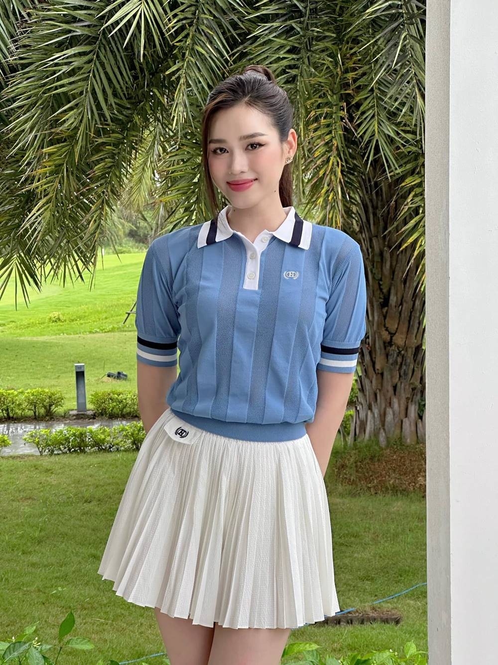 Hoa hậu dự định sẽ học lên Thạc sỹ. Ảnh: FB Đỗ Thị Hà