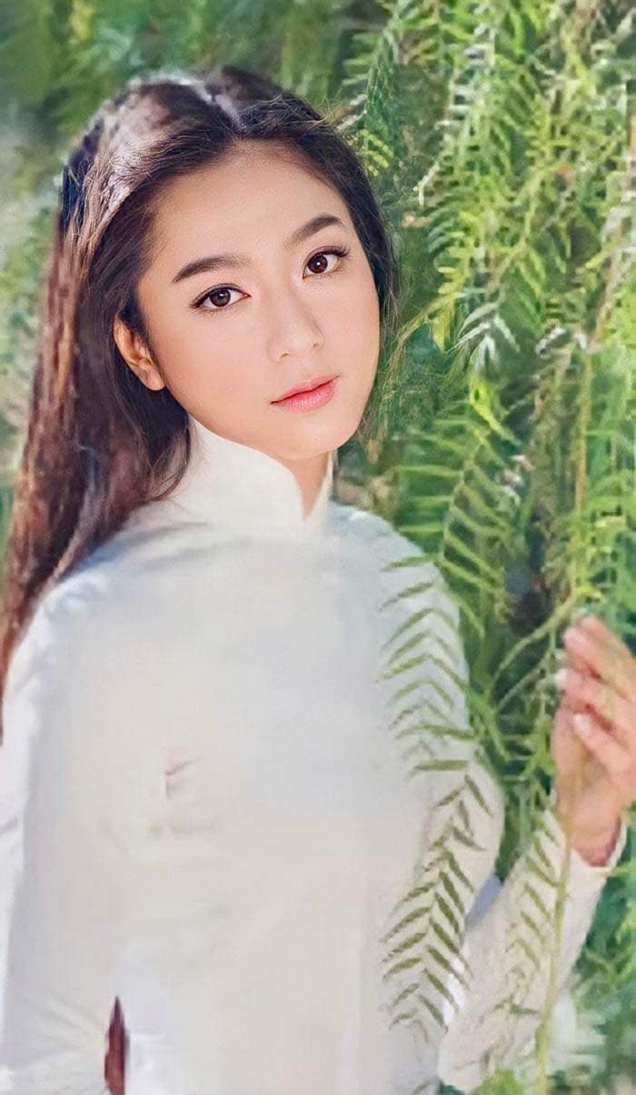 Hà Thanh Xuân chính thức quay về cuộc sống độc thân. Ảnh Fb Hà Thanh Xuân Hà Thanh Xuân chính thức quay về cuộc sống độc thân. Ảnh Fb Hà Thanh Xuân