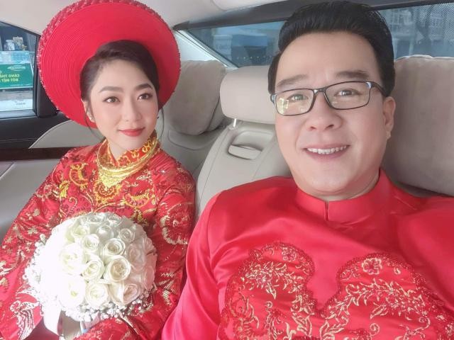'Vua cá Koi' Thắng Ngô và Hà Thanh Xuân tổ chức đám cưới hồi tháng 5/2022. Ảnh Internet. 'Vua cá Koi' Thắng Ngô và Hà Thanh Xuân tổ chức đám cưới hồi tháng 5/2022. Ảnh Internet.