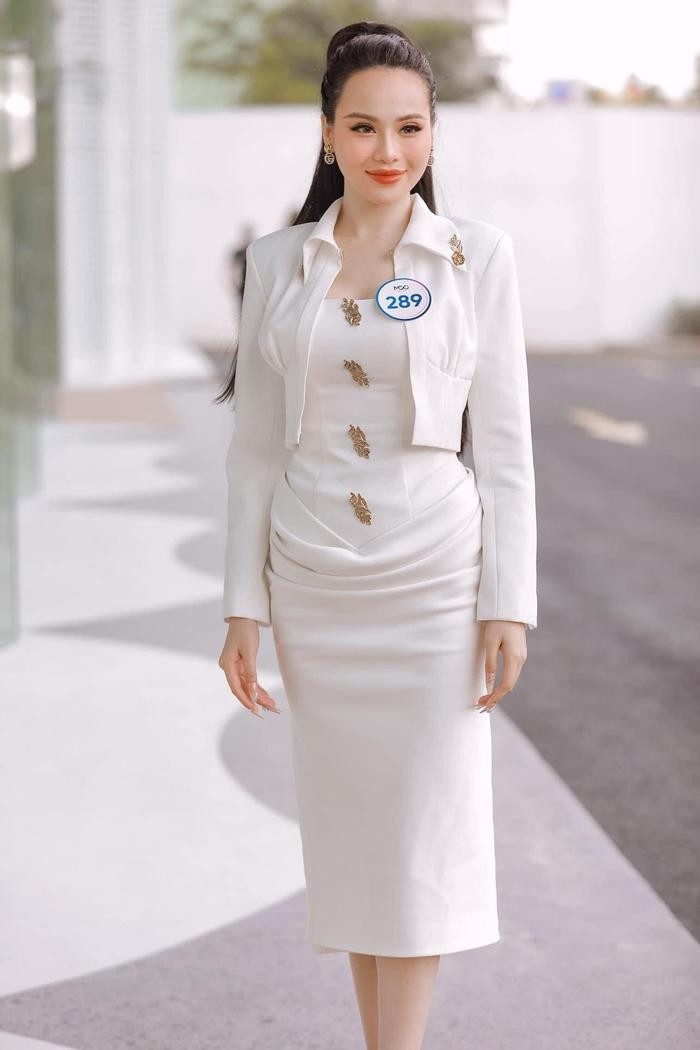 Hình ảnh mới lạ của Thùy Trâm tại Miss Cosmo Vietnam 2023. Ảnh FB Thùy Trâm. Hình ảnh mới lạ của Thùy Trâm tại Miss Cosmo Vietnam 2023. Ảnh FB Thùy Trâm.