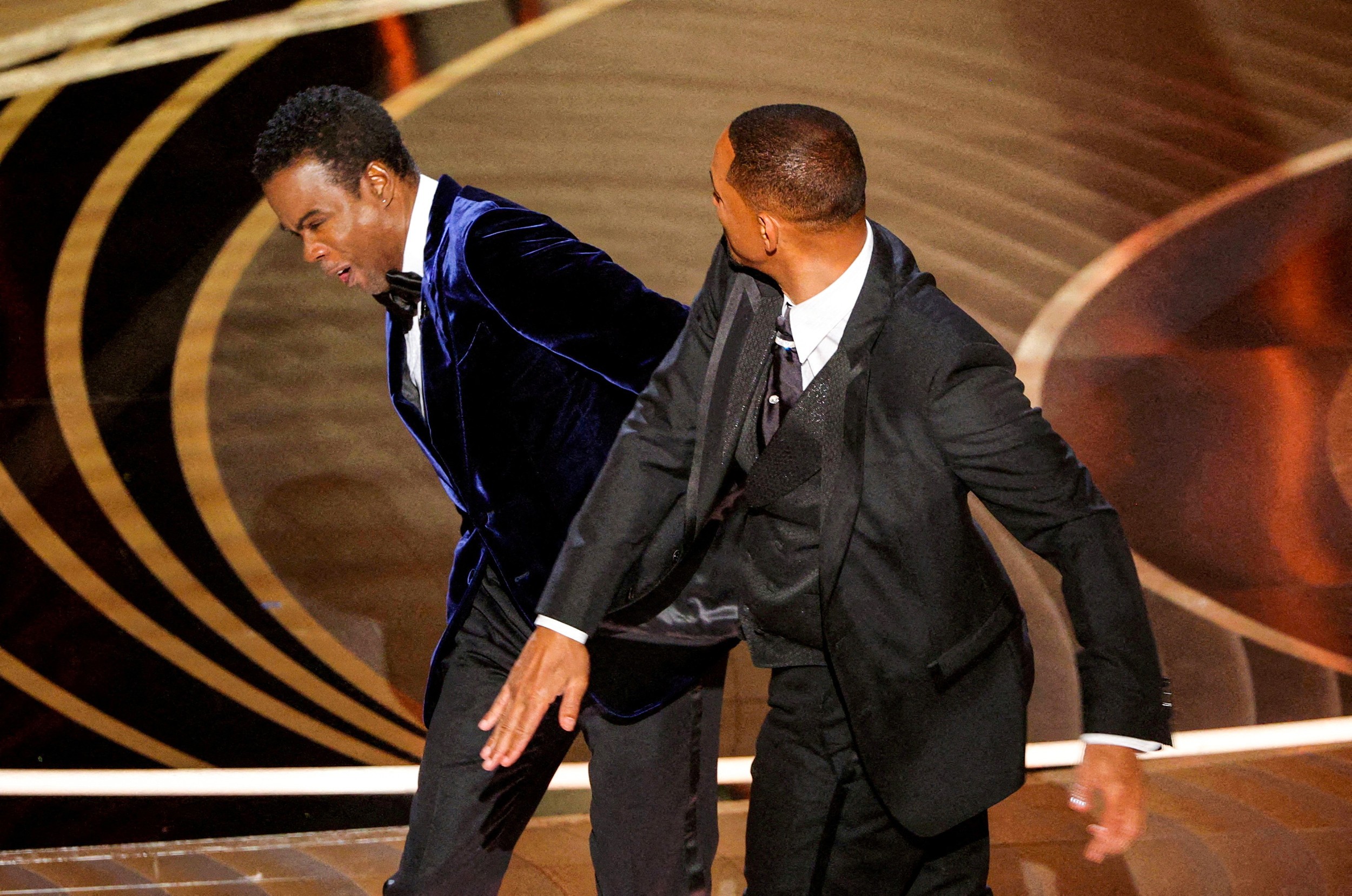 Cái tát thể ký của Will Smith. Ảnh Internet Cái tát thể ký của Will Smith. Ảnh Internet