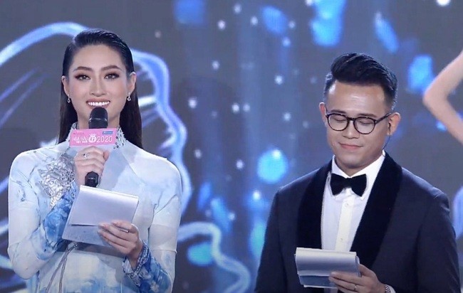 Lương Thùy Linh bị chê khi làm MC. Lương Thùy Linh bị chê khi làm MC.