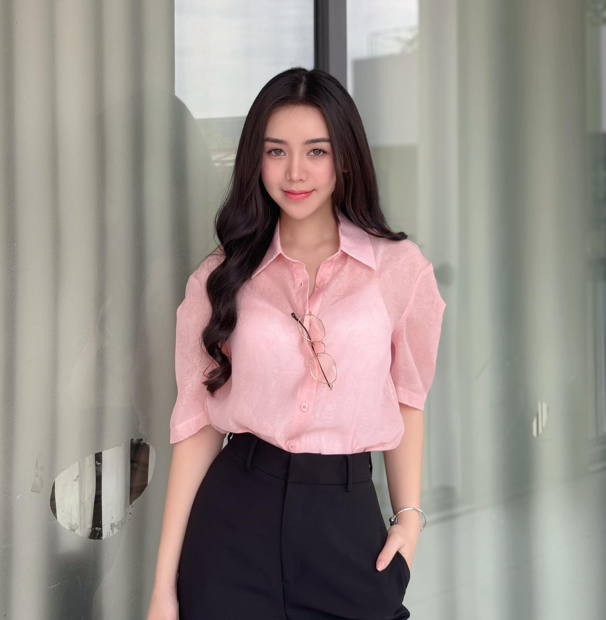 Tạo hình vai diễn mới của Quỳnh Kool được nhiều khán giả chờ đợi. Ảnh FB Quỳnh Kool Tạo hình vai diễn mới của Quỳnh Kool được nhiều khán giả chờ đợi. Ảnh FB Quỳnh Kool