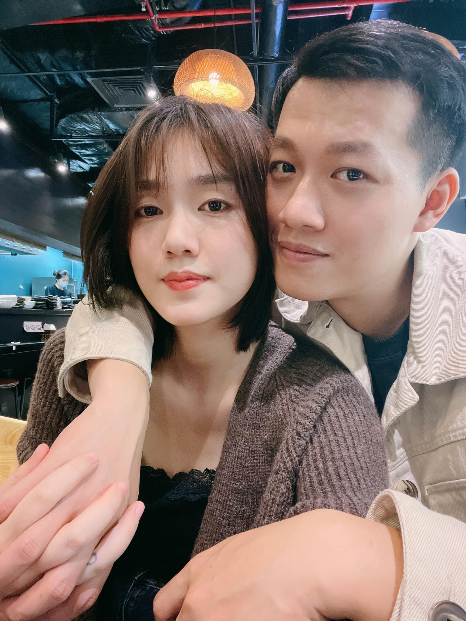 Trần Ngọc và bà xã. Trần Ngọc và bà xã.