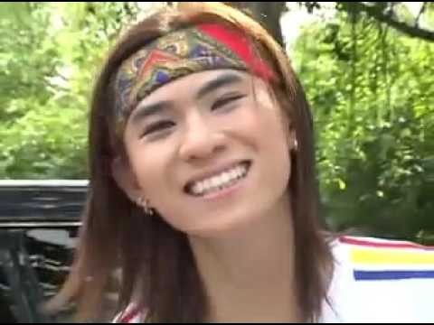 Châu Gia Kiệt trong MV 'Anh chàng đẹp trai'. Ảnh chụp màn hình.