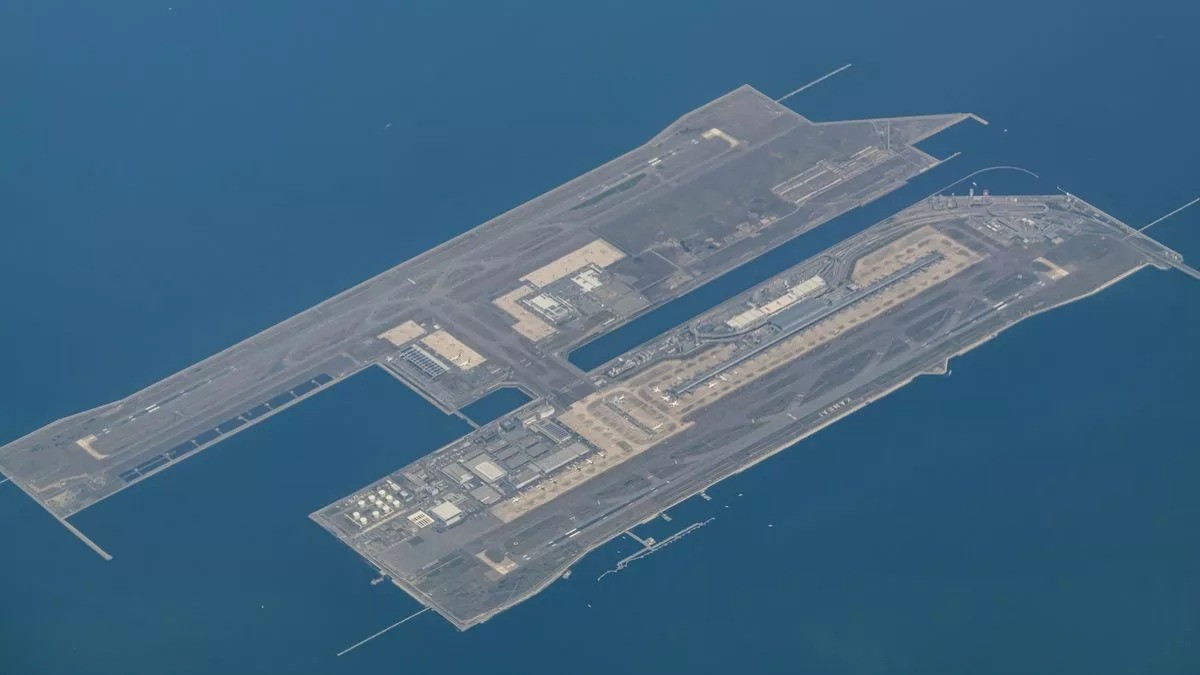 Sân bay quốc tế Kansai mất bảy năm để xây dựng. Ảnh: Getty Images.