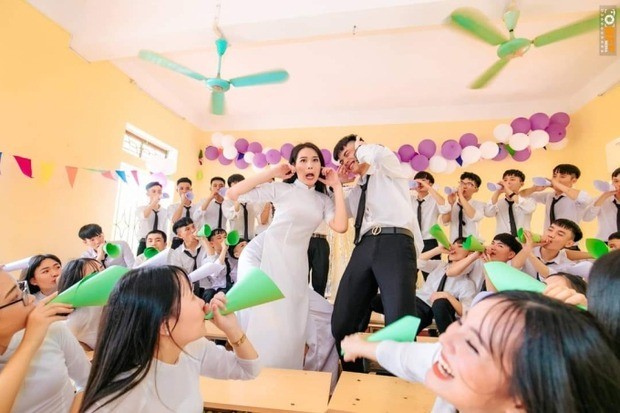 Hoa hậu Đỗ Thị Hà bị 'khui' loạt ảnh thời trung học, diện mạo khác lạ gây chú ý - Ảnh 1 Hoa hậu Đỗ Thị Hà bị 'khui' loạt ảnh thời trung học, diện mạo khác lạ gây chú ý - Ảnh 1