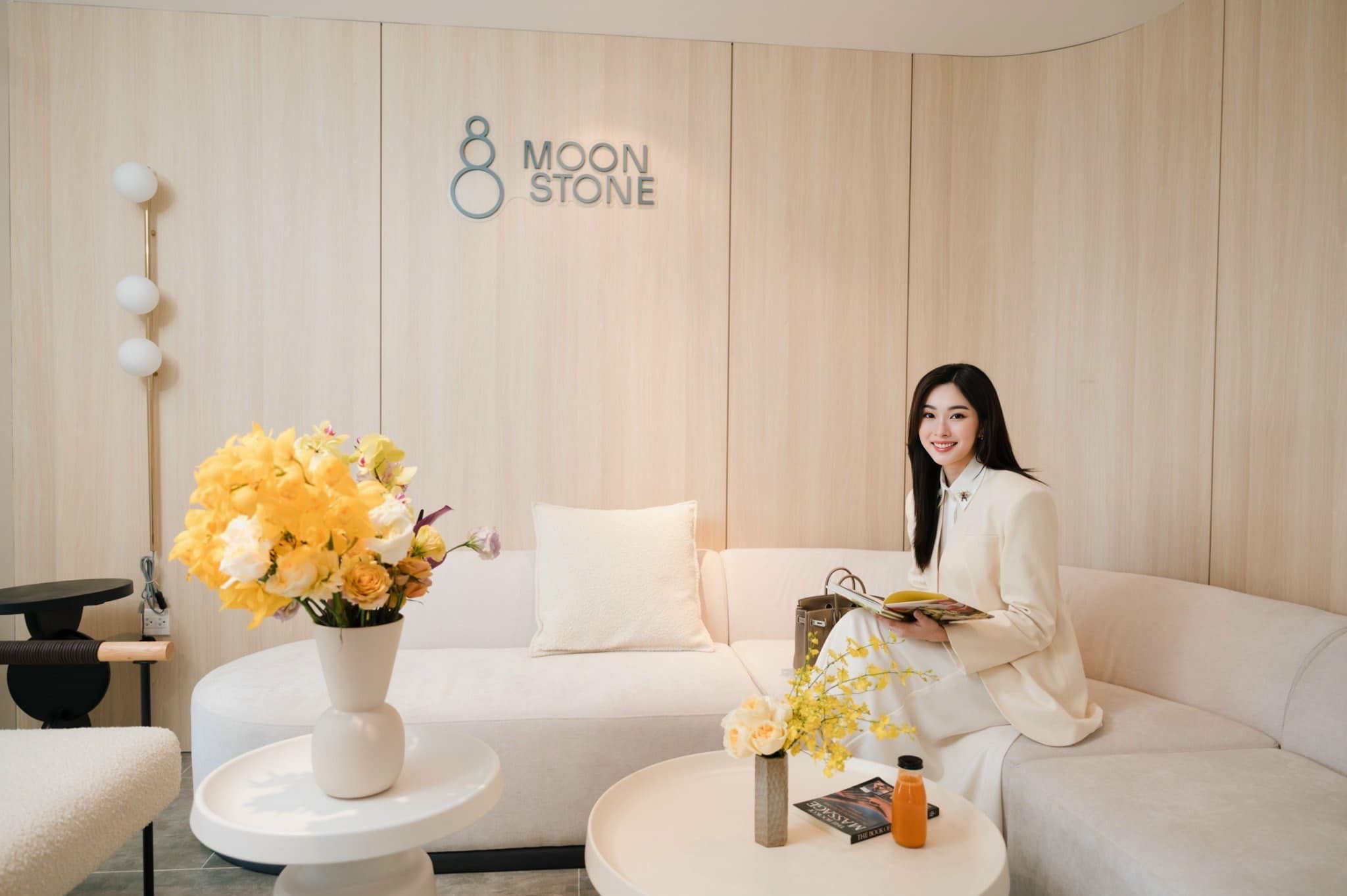 Hoa hậu Đặng Thu Thảo khoe loạt ảnh mới, nhan sắc đỉnh cao xứng danh nàng dâu hào môn - Ảnh 4