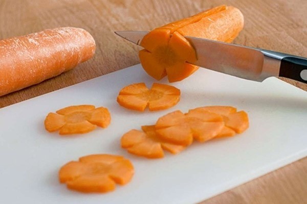 Học ngay 2 cách làm mứt cà rốt dẻo thơm, đơn giản ngay tại nhà để đãi khách dịp Tết - Ảnh 6 Học ngay 2 cách làm mứt cà rốt dẻo thơm, đơn giản ngay tại nhà để đãi khách dịp Tết - Ảnh 6