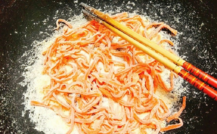 Học ngay 2 cách làm mứt cà rốt dẻo thơm, đơn giản ngay tại nhà để đãi khách dịp Tết - Ảnh 4 Học ngay 2 cách làm mứt cà rốt dẻo thơm, đơn giản ngay tại nhà để đãi khách dịp Tết - Ảnh 4
