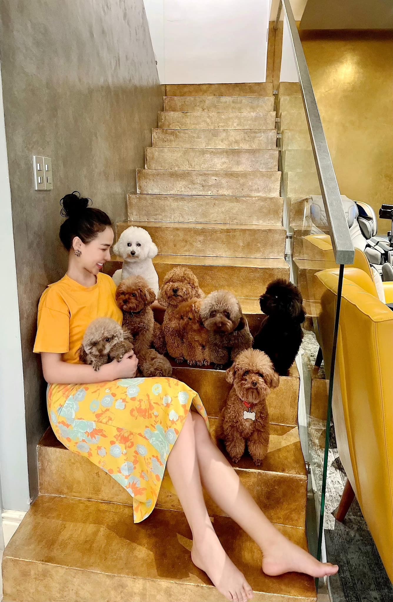 Quỳnh Thư khẳng định bản thân đang tận hưởng cuộc sống hạnh phúc.