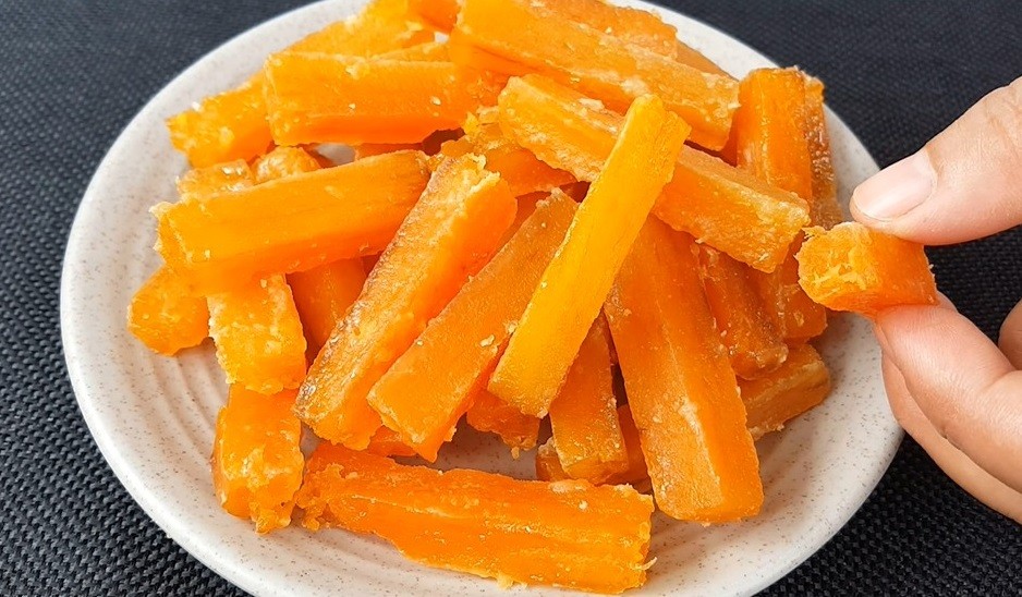 Cách làm mứt khoai lang dẻo ăn lạ miệng, không dùng nước vôi trong cực đơn giản tại nhà đón Tết - Ảnh 11