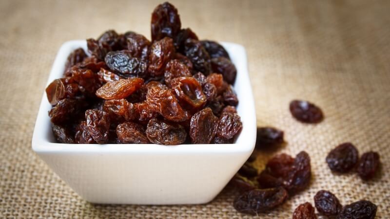 Cách làm mứt nho khô ăn lạ miệng cực đơn giản ngay tại nhà ngày Tết - Ảnh 5 Cách làm mứt nho khô ăn lạ miệng cực đơn giản ngay tại nhà ngày Tết - Ảnh 5