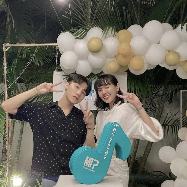 Hải Tú là người chịu thiệt thòi nhiều nhất giữa ồn ào tình ái với Sơn Tùng. Hải Tú là người chịu thiệt thòi nhiều nhất giữa ồn ào tình ái với Sơn Tùng.
