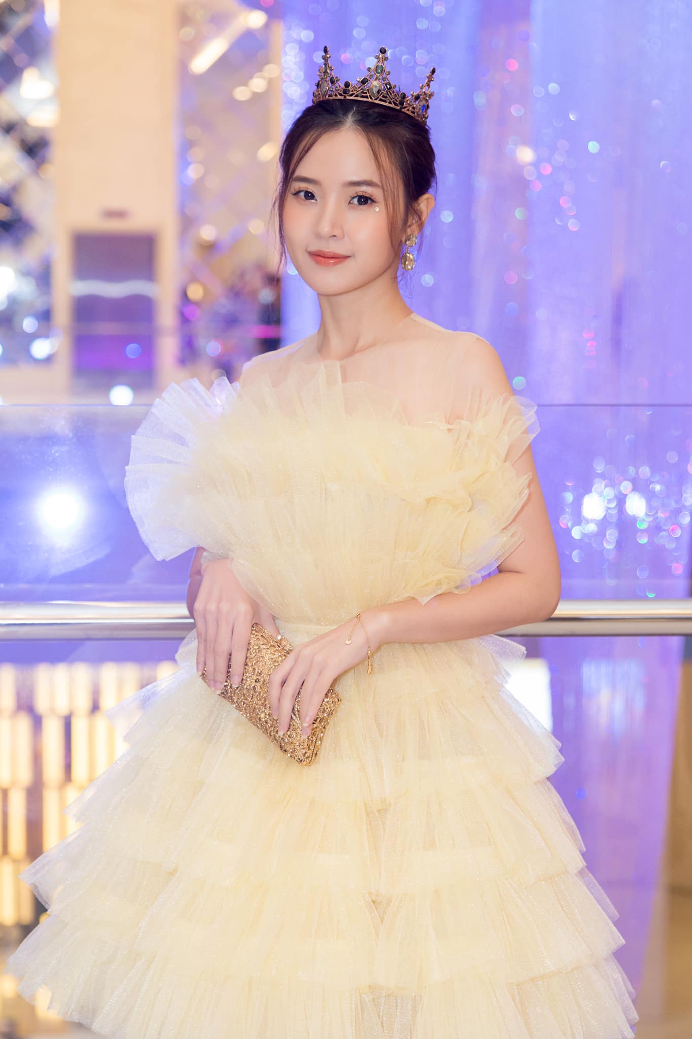 Midu lên kế hoạch kiếm 50 tỷ/năm giữa lúc tình cũ tổ chức siêu đám cưới với vợ giàu - Ảnh 1