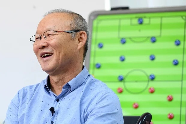 Tin nóng 24h ngày 1/2: Dịch Covid-19 ở Hà Nội lan nhanh hơn, 'Bạch Xà' Tả Tiểu Thanh ly hôn - Ảnh 2