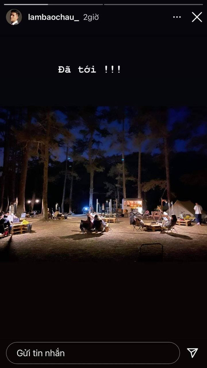 Do phải cầm lái lên đến nơi, Lâm Bảo Châu đã cập nhật hành trình của cả hai người. Ảnh chụp màn hình Do phải cầm lái lên đến nơi, Lâm Bảo Châu đã cập nhật hành trình của cả hai người. Ảnh chụp màn hình