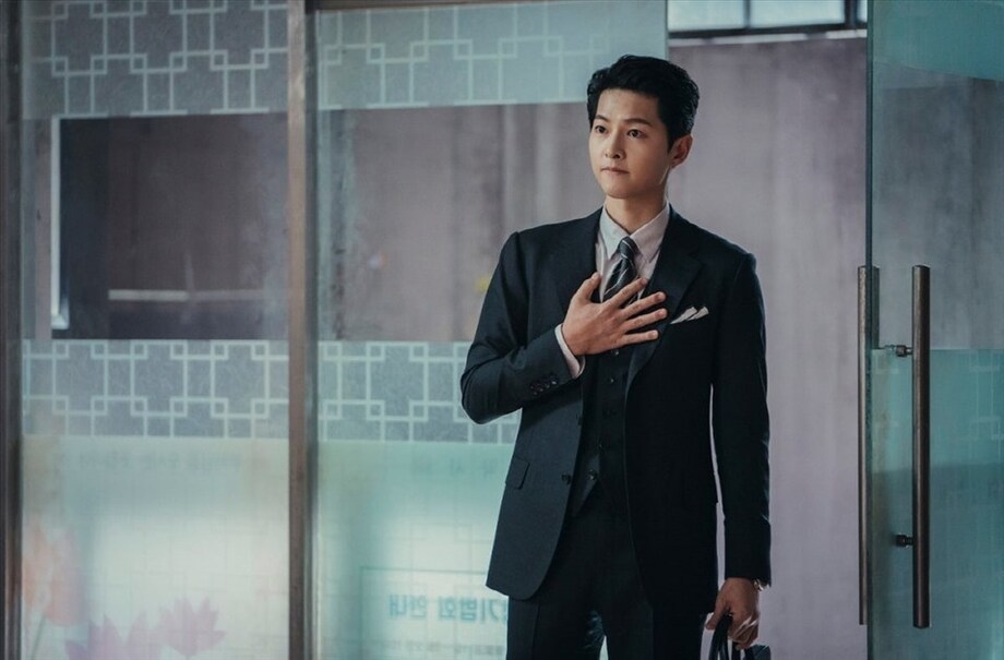 Song Joong Ki cùng bảnh bao và trưởng thành hơn. Ảnh internet