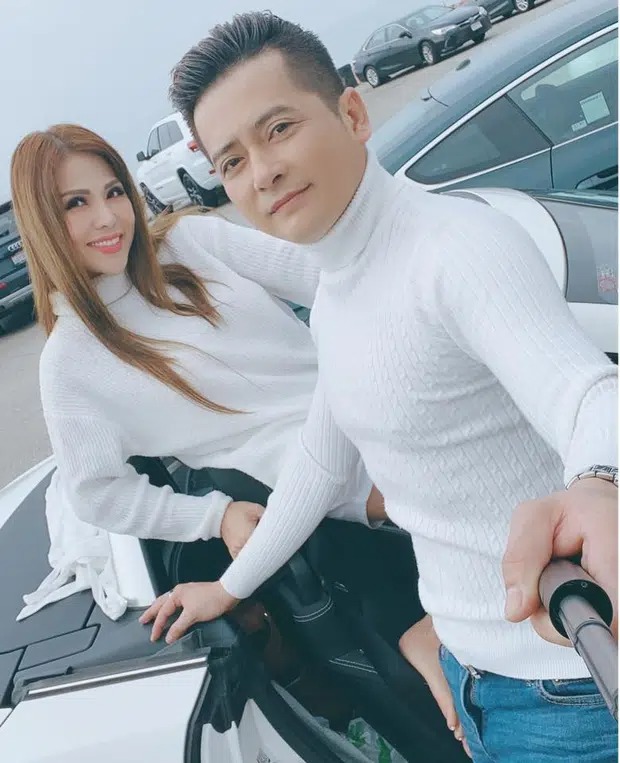 Hoàng Anh và Thắm Bebe liên tục có những hành động thân mật với nhau. Ảnh internet Hoàng Anh và Thắm Bebe liên tục có những hành động thân mật với nhau. Ảnh internet