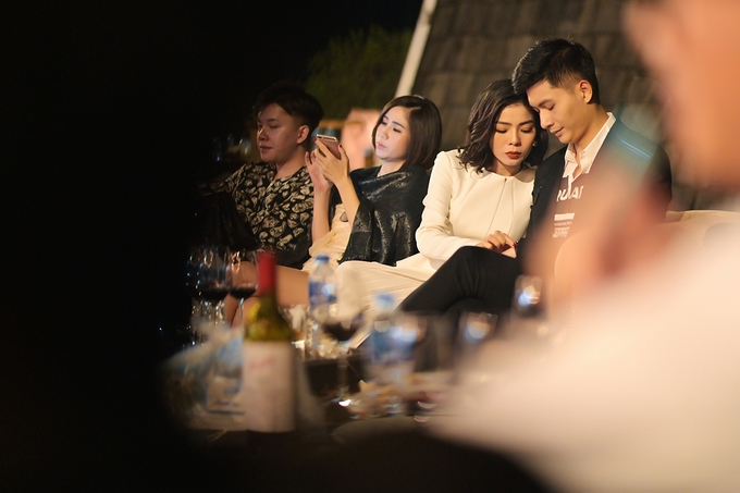 Lệ Quyên và Lâm Bảo Châu thường xuyên để lộ khoảnh khắc tình tứ. Ảnh internet Lệ Quyên và Lâm Bảo Châu thường xuyên để lộ khoảnh khắc tình tứ. Ảnh internet