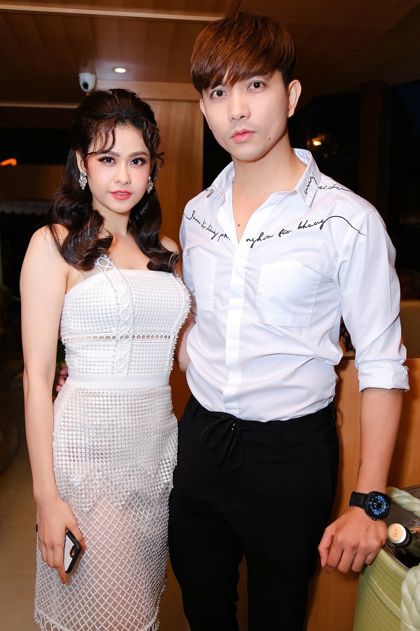 Tim và Trương Quỳnh Anh thời còn mặn nồng. Ảnh internet Tim và Trương Quỳnh Anh thời còn mặn nồng. Ảnh internet