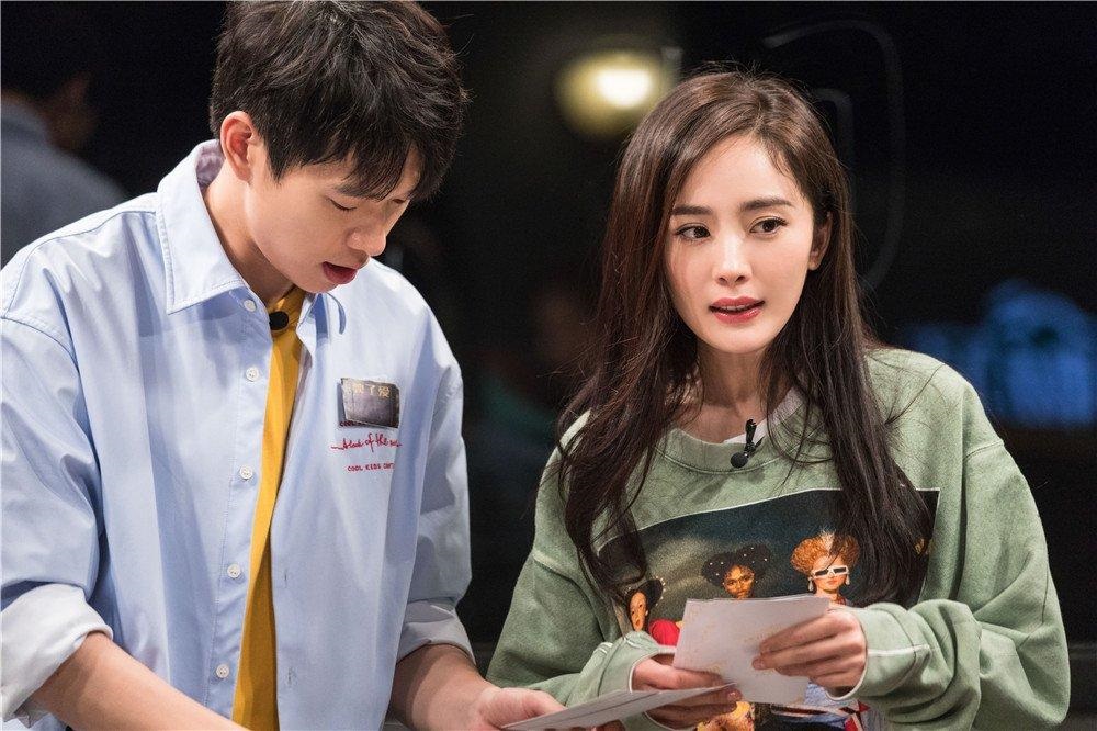 Bí mật về mối quan hệ của Ngụy Đại Huân và Dương Mịch: Không như mơ?