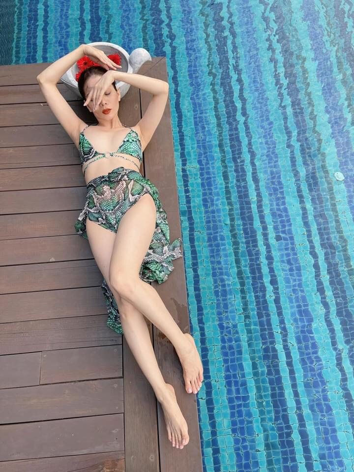 Lệ Quyên khoe thân hình nuột nà của mình. Ảnh FBNV Lệ Quyên khoe thân hình nuột nà của mình. Ảnh FBNV