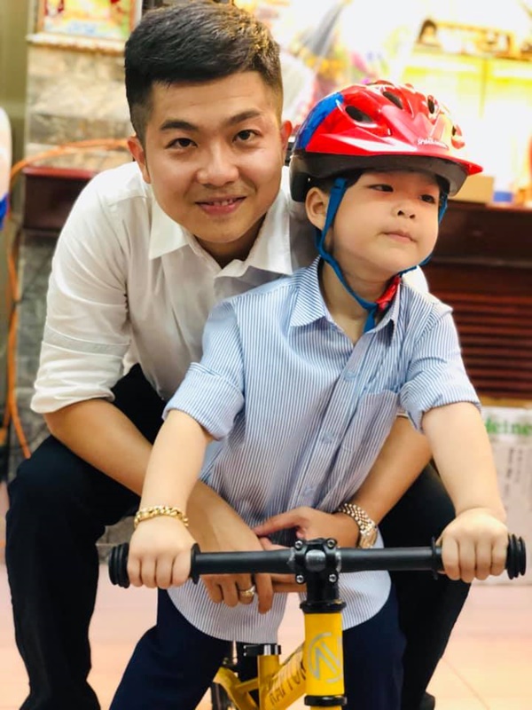 Chồng cũ Nhật Kim Anh lại có động thái trên tòa để tranh giành quyền nuôi con. Ảnh internet Chồng cũ Nhật Kim Anh lại có động thái trên tòa để tranh giành quyền nuôi con. Ảnh internet