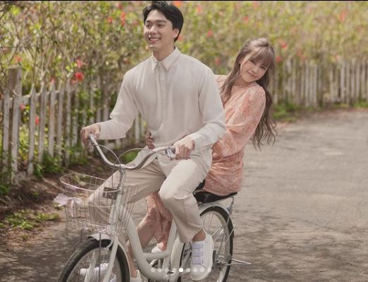 Loạt khoảnh khắc siêu dễ thương của Thiều Bảo Trâm và Hải Nam. Ảnh Instagram NV