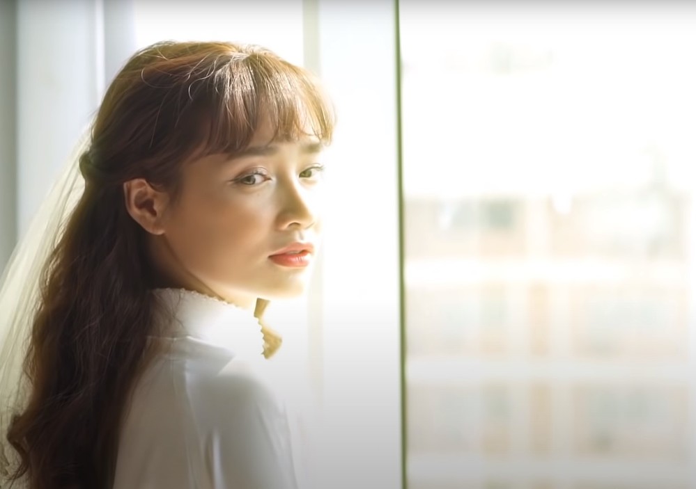 Nhan sắc của cô nàng nhận nhiều lời khen. Nhan sắc của cô nàng nhận nhiều lời khen.
