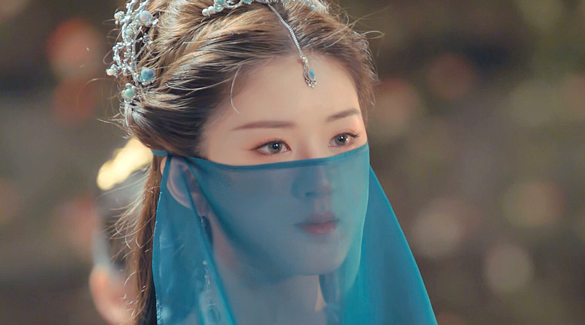 Lộ nhan sắc của Triệu Lộ Tư trong đồng phục học sinh khiến fan không thể ngồi yên - Ảnh 1