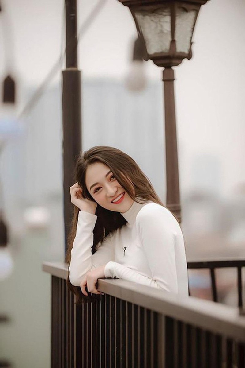 Soi chân dung của hotgirl Vũ Thị Anh Thư thi Hoa hậu Việt Nam - Ảnh 8 Soi chân dung của hotgirl Vũ Thị Anh Thư thi Hoa hậu Việt Nam - Ảnh 8