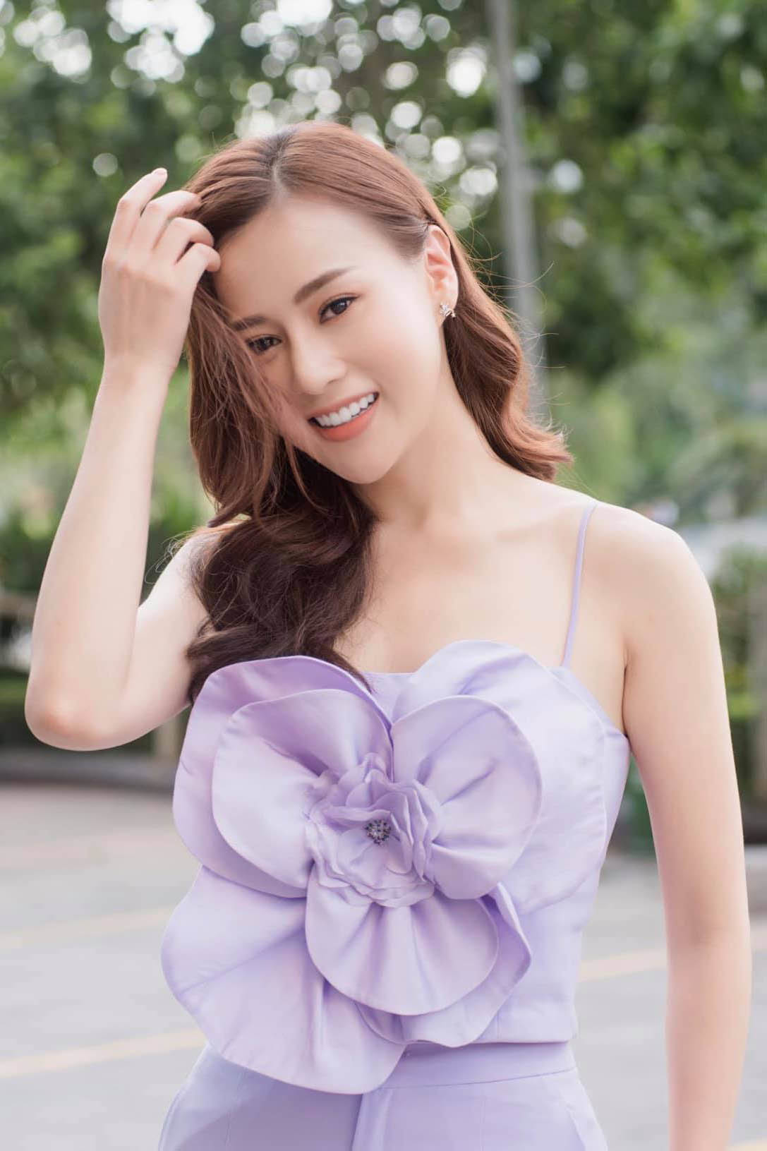 Phương Oanh cao tay đáp trả khi bị soi vết thương ở đầu gối 6 Phương Oanh cao tay đáp trả khi bị soi vết thương ở đầu gối 6
