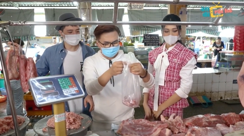 Hoa hậu Đỗ Thị Hà gây tranh cãi về thái độ ăn nói cộc lốc với 'đàn anh' trên show thực tế 1 Hoa hậu Đỗ Thị Hà gây tranh cãi về thái độ ăn nói cộc lốc với 'đàn anh' trên show thực tế 1
