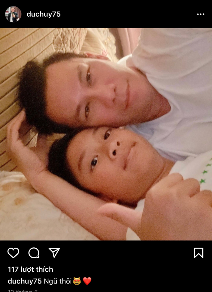 Hậu ly hôn Lệ Quyên, doanh nhân Đức Huy dành hết tình thương cho con trai của mình. Ảnh chụp màn hình. Hậu ly hôn Lệ Quyên, doanh nhân Đức Huy dành hết tình thương cho con trai của mình. Ảnh chụp màn hình.