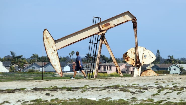 Tin tức giá xăng dầu hôm nay mới nhất ngày 9/6: Bật tăng mạnh 1