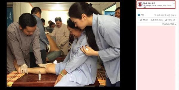 Nhật Kim Anh cũng từng đưa mẹ đi khám chỗ ông Võ Hoàng Yên. Nhật Kim Anh cũng từng đưa mẹ đi khám chỗ ông Võ Hoàng Yên.