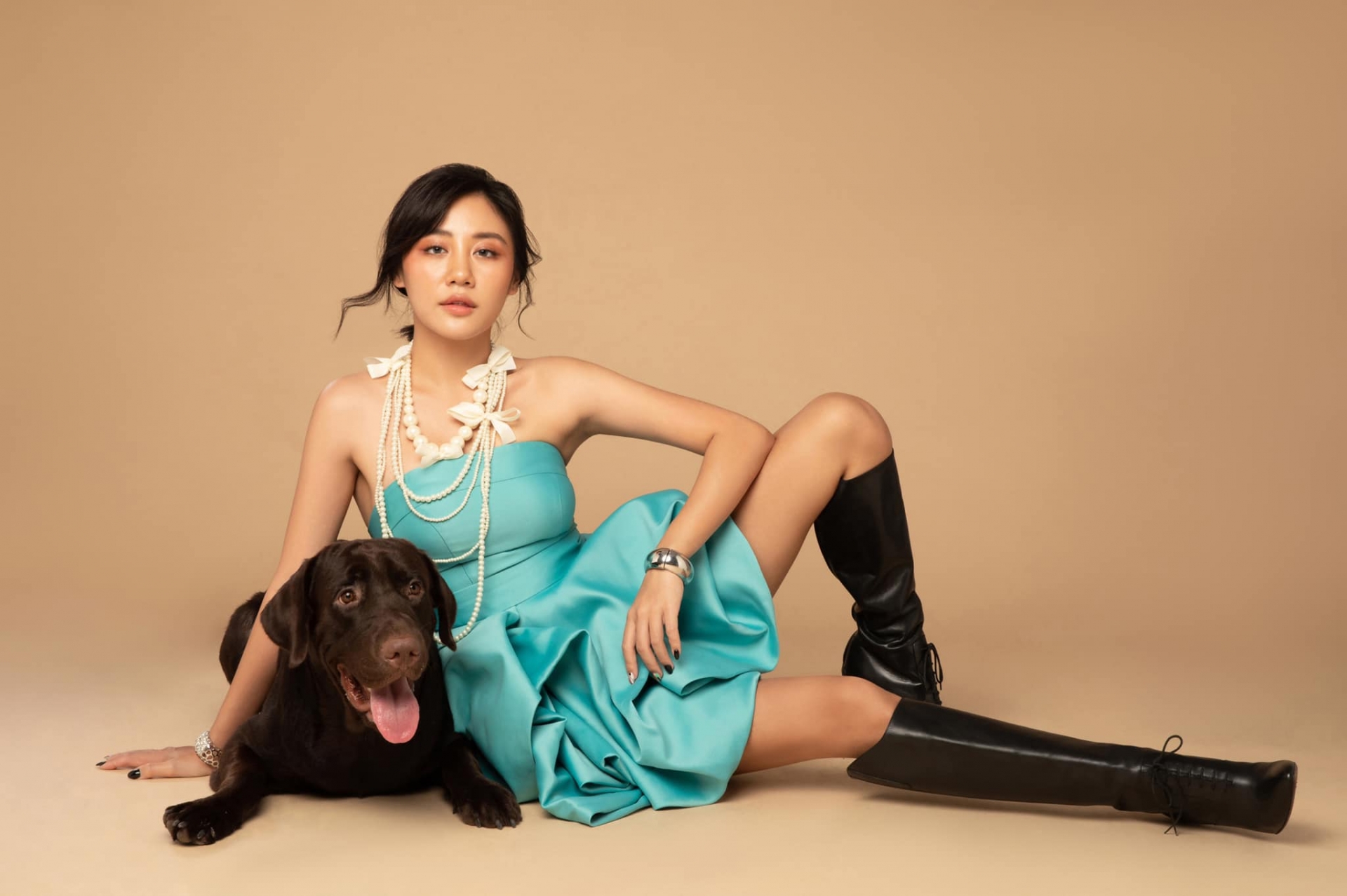 Nhan sắc ngày càng lên hương của Văn Mai Hương hậu giảm cân 6 Nhan sắc ngày càng lên hương của Văn Mai Hương hậu giảm cân 6