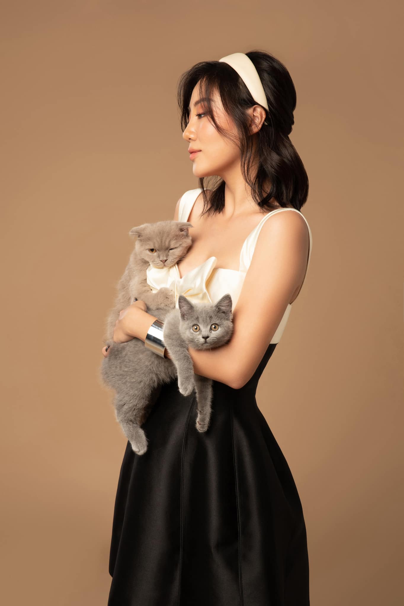 Nhan sắc ngày càng lên hương của Văn Mai Hương hậu giảm cân 5 Nhan sắc ngày càng lên hương của Văn Mai Hương hậu giảm cân 5