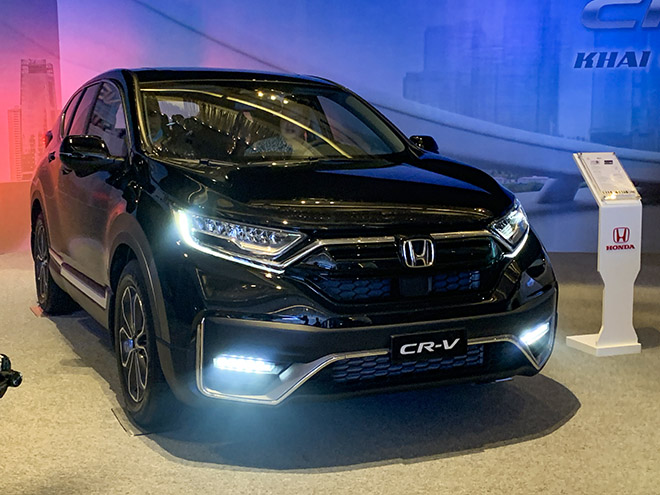 Honda CR-V đang là chiếc xe bán nhiều ở thị trường Việt Nam. Honda CR-V đang là chiếc xe bán nhiều ở thị trường Việt Nam.