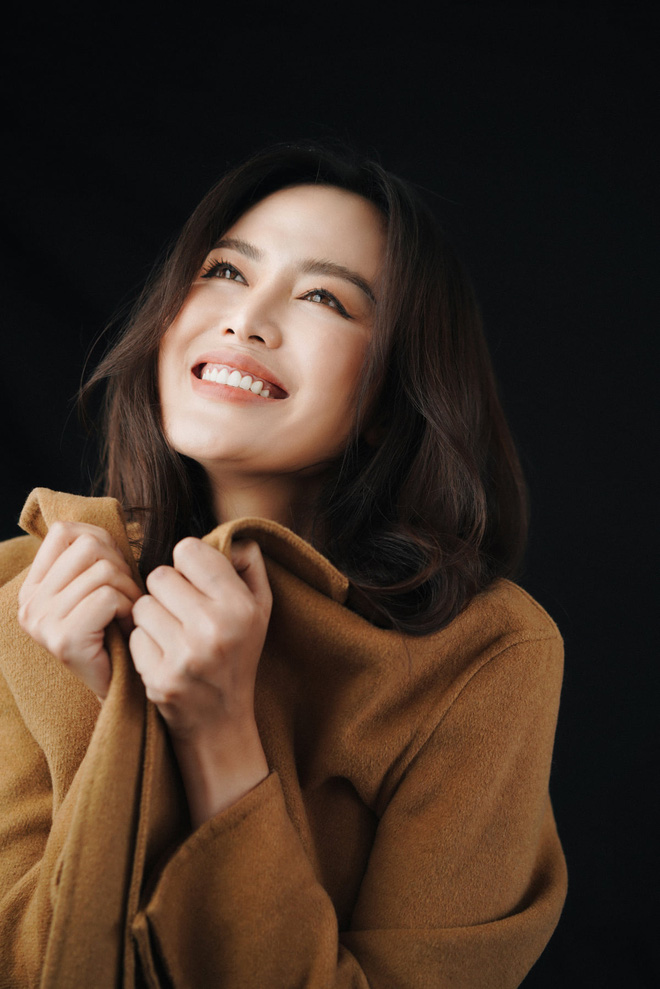 Hoa hậu Thu Thủy là người hội tụ đầy đủ nhan sắc và tri thức. Hoa hậu Thu Thủy là người hội tụ đầy đủ nhan sắc và tri thức.