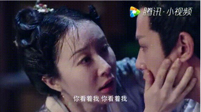 Khán giả lại ấn tượng với cảnh đau thương dưới màn mưa của Thư Sướng. Dù mưa to xối vào matwjnhuwng Thư Sướng vẫn rất xinh đẹp thậm chí diễn xuất của cô đỉnh cao đến mức khiến nhiều người 'nổi da gà'. Khán giả lại ấn tượng với cảnh đau thương dưới màn mưa của Thư Sướng. Dù mưa to xối vào matwjnhuwng Thư Sướng vẫn rất xinh đẹp thậm chí diễn xuất của cô đỉnh cao đến mức khiến nhiều người 'nổi da gà'.