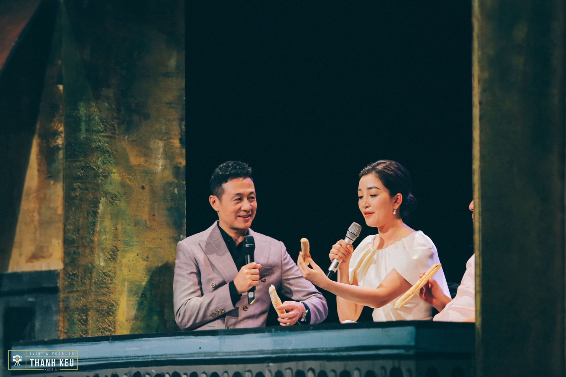 Anh Tuấn - MC ăn ý với Diễm Quỳnh ở VTV 'hack tuổi' đỉnh cao ở U50, kín tiếng trong 2 cuộc hôn nhân 6 Anh Tuấn - MC ăn ý với Diễm Quỳnh ở VTV 'hack tuổi' đỉnh cao ở U50, kín tiếng trong 2 cuộc hôn nhân 6