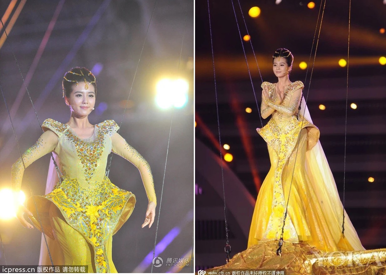 Lưu Thi Thi cũng là cái tên được nhắc đến trong top tiều hoa giành được danh hiệu 'Nữ thần Kim Ưng'. Sau thành công bộ phim 'Bộ bộ kinh tâm', Lưu Thi Thi đã thành công đạt Nữ thần Kim Ưng 2012 và cô cũng lưu lại ấn tượng với mà múa mở màn đi vào lịch sử.